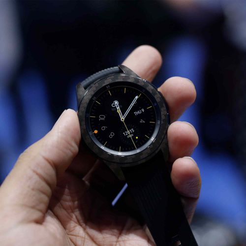 Samsung_Galaxy Watch 42mm_Carbon_Fiber_4